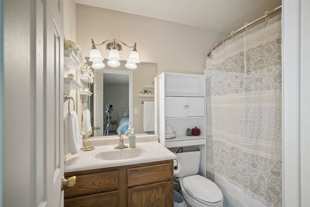 1305 W Waco Street, Broken Arrow, OK 74011