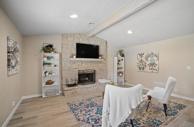 1305 W Waco Street, Broken Arrow, OK 74011