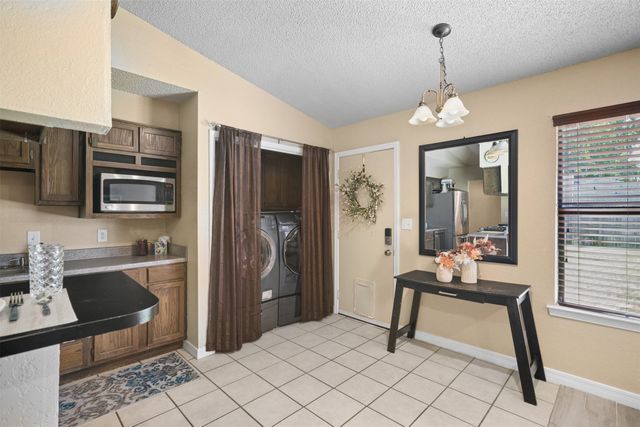 1305 W Waco Street, Broken Arrow, OK 74011