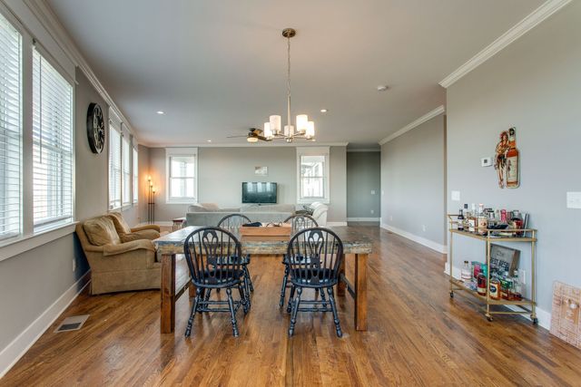 446 37th Ave, N, Nashville, TN 37209