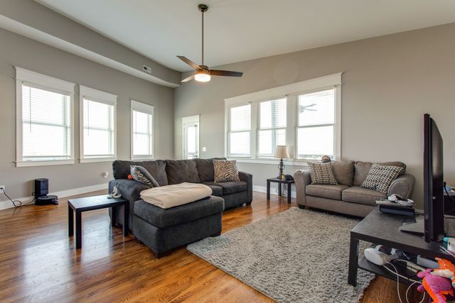 446 37th Ave, N, Nashville, TN 37209