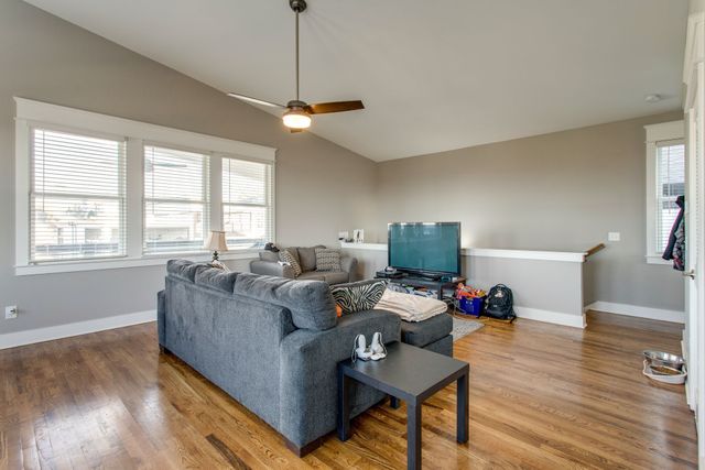 446 37th Ave, N, Nashville, TN 37209
