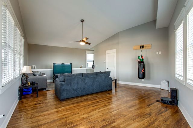 446 37th Ave, N, Nashville, TN 37209