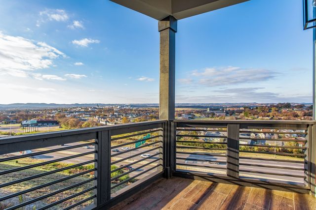 446 37th Ave, N, Nashville, TN 37209