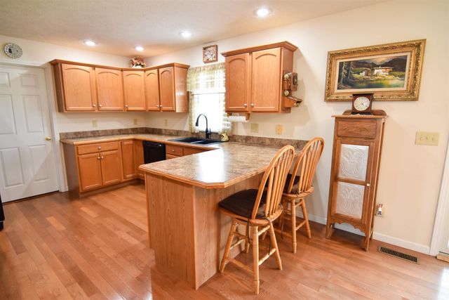 2450 Kihn Lane, Mount Vernon, IN 47620