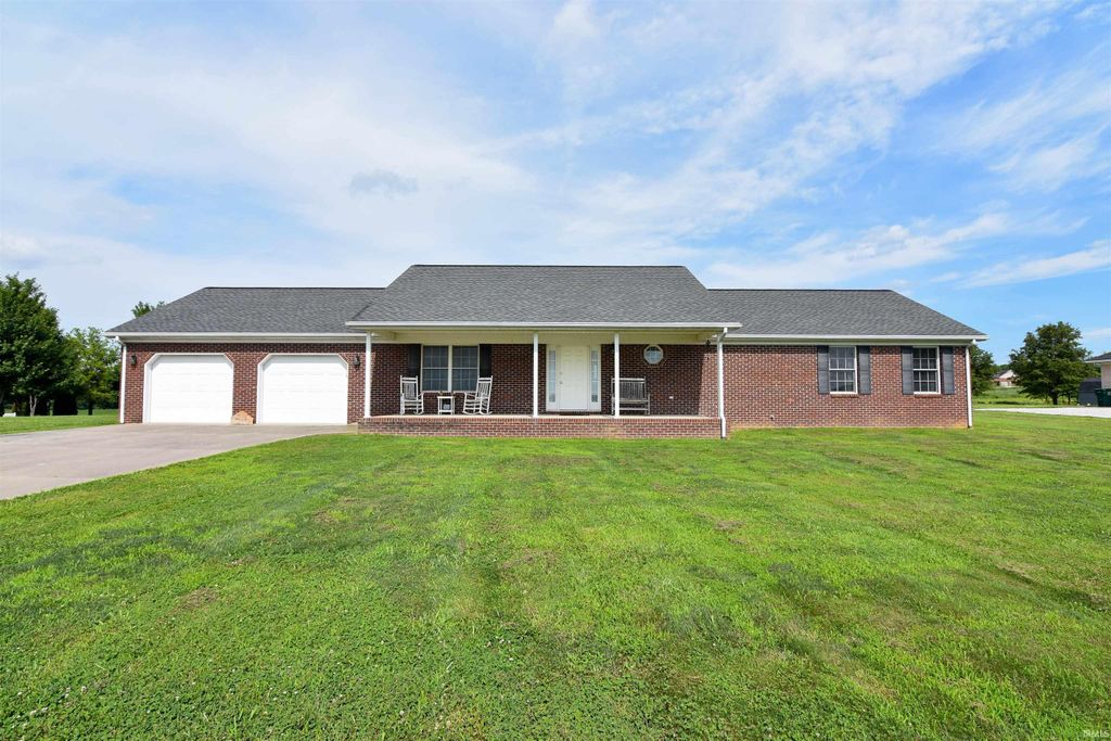 2450 Kihn Lane, Mount Vernon, IN 47620