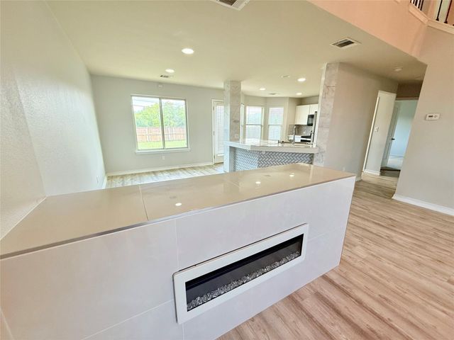 13013 Pealing WAY, Manor, TX 78653