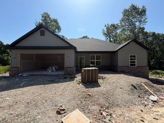 1 Croxton Lane, Bella Vista, AR 72751
