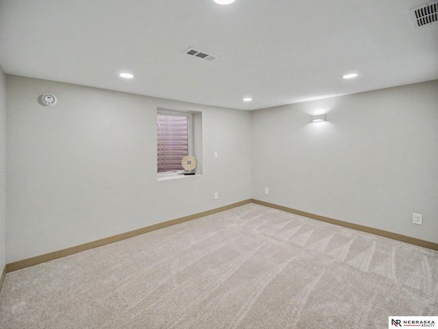 2810 S 11th Street, Lincoln, NE 68502