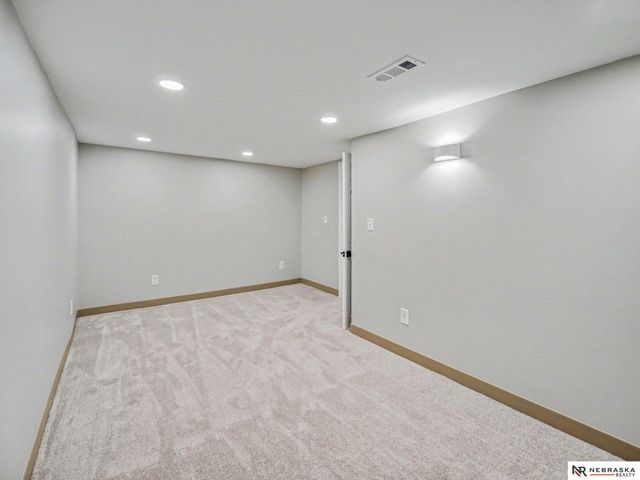 2810 S 11th Street, Lincoln, NE 68502