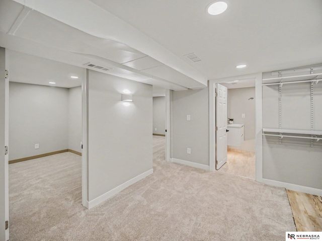 2810 S 11th Street, Lincoln, NE 68502