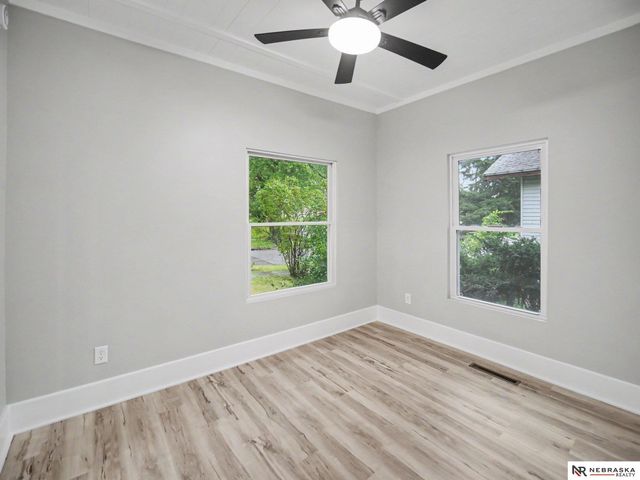 2810 S 11th Street, Lincoln, NE 68502