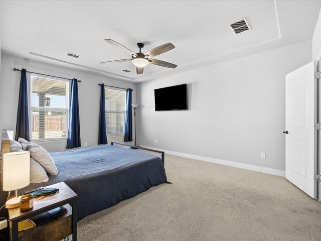 1056 Mesa Crest Drive, Fort Worth, TX 76052