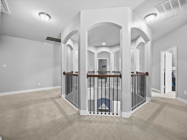 1056 Mesa Crest Drive, Fort Worth, TX 76052