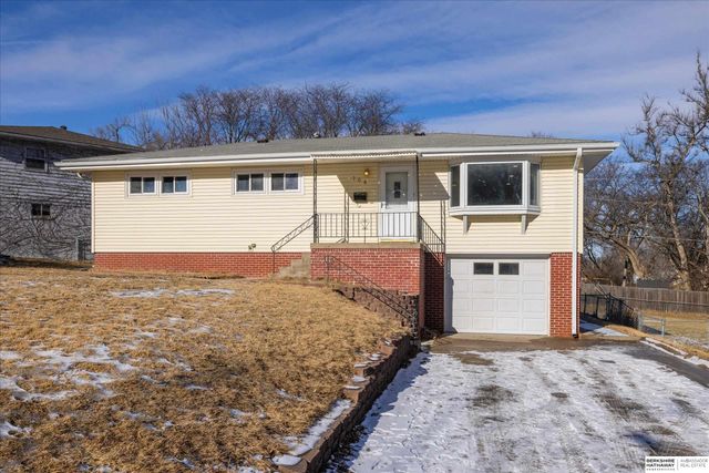 706 Lemay Drive, Bellevue, NE 68005