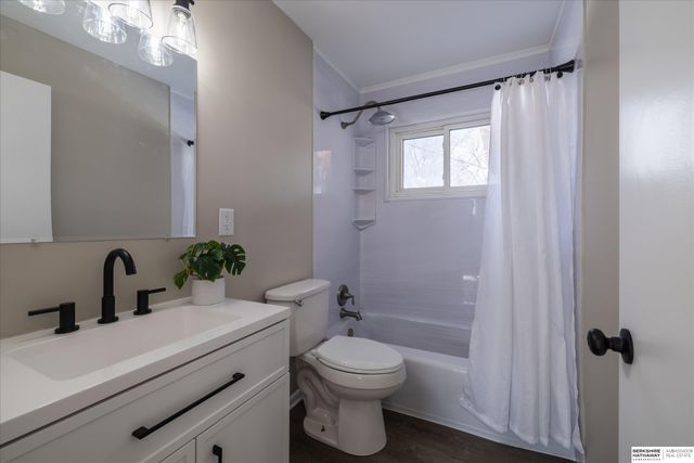 706 Lemay Drive, Bellevue, NE 68005