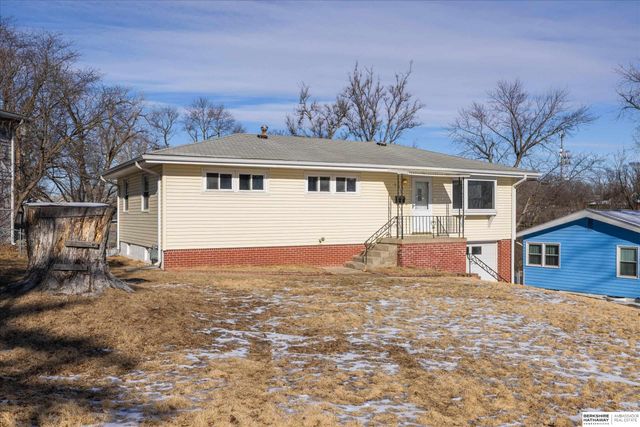 706 Lemay Drive, Bellevue, NE 68005