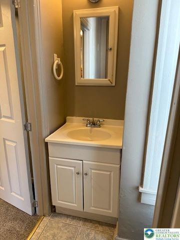 218 Clearfield Street, Freemansburg Boro, PA 18017