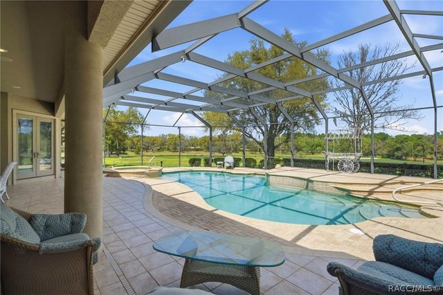 3207 W Wentworth Loop, Lecanto, FL 34461