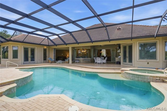 3207 W Wentworth Loop, Lecanto, FL 34461