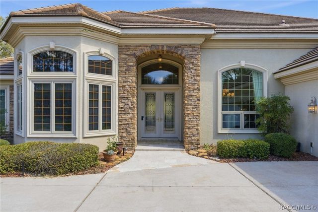 3207 W Wentworth Loop, Lecanto, FL 34461