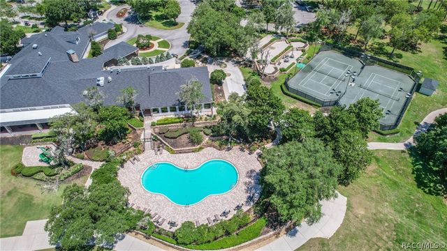 3207 W Wentworth Loop, Lecanto, FL 34461