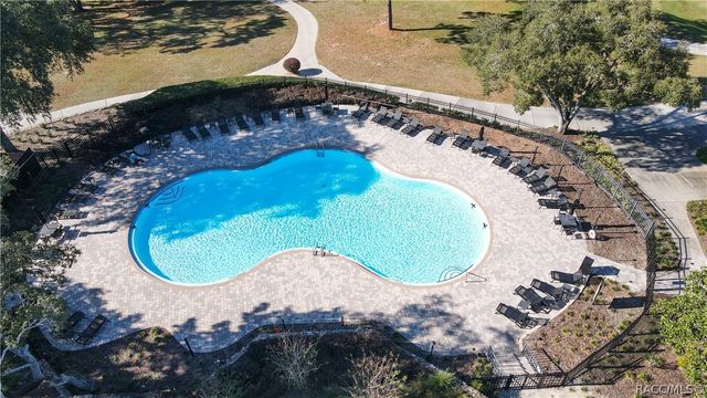 3207 W Wentworth Loop, Lecanto, FL 34461