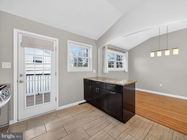 1277 BEVERLY RD, Warminster, PA 18974