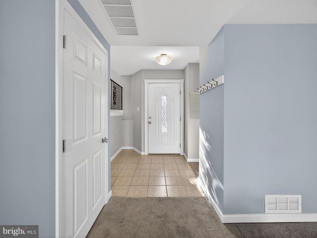 1277 BEVERLY RD, Warminster, PA 18974