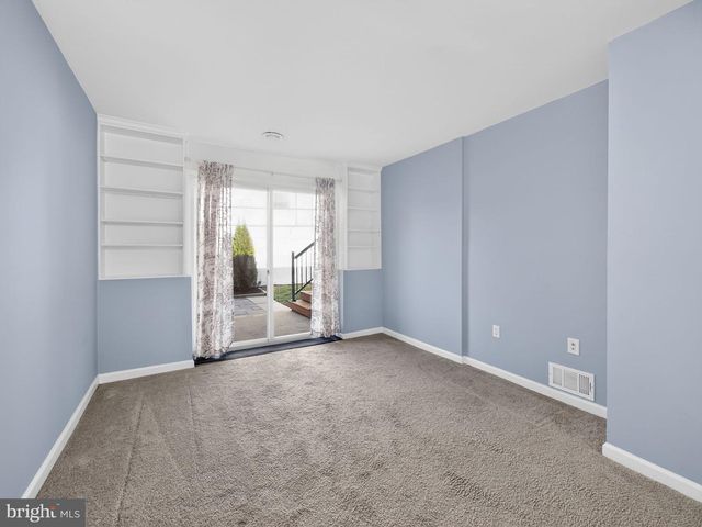 1277 BEVERLY RD, Warminster, PA 18974