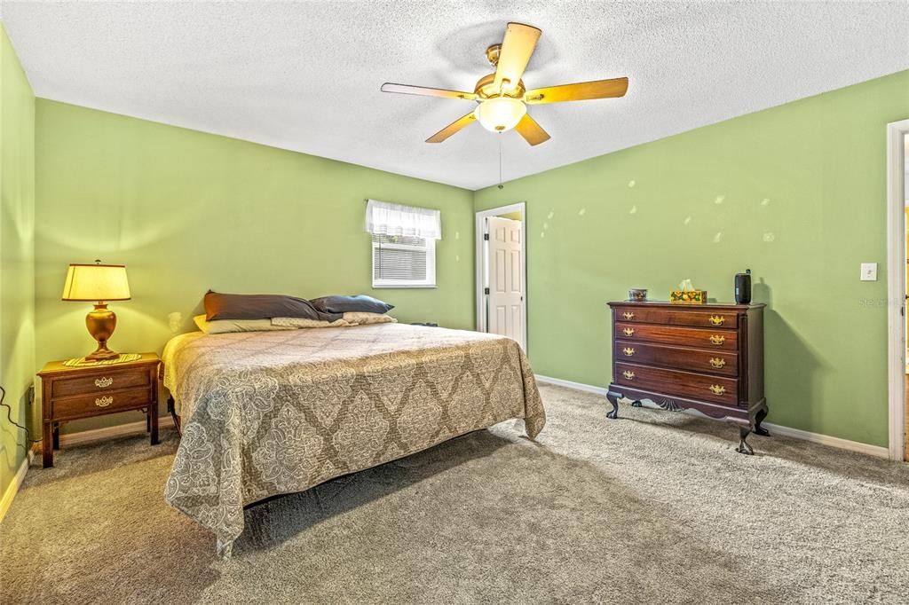 Image 17 of property listing at 12 COUNTRY CLUB DRIVE B, New Smyrna Beach, FL 32168