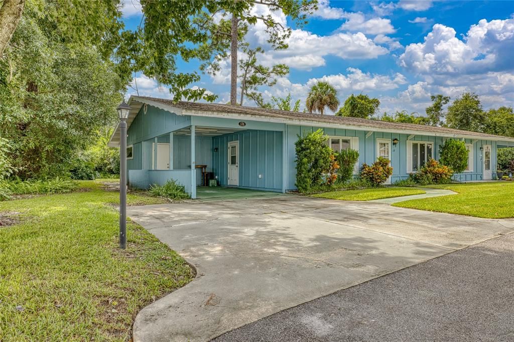 Image 2 of property listing at 12 COUNTRY CLUB DRIVE B, New Smyrna Beach, FL 32168