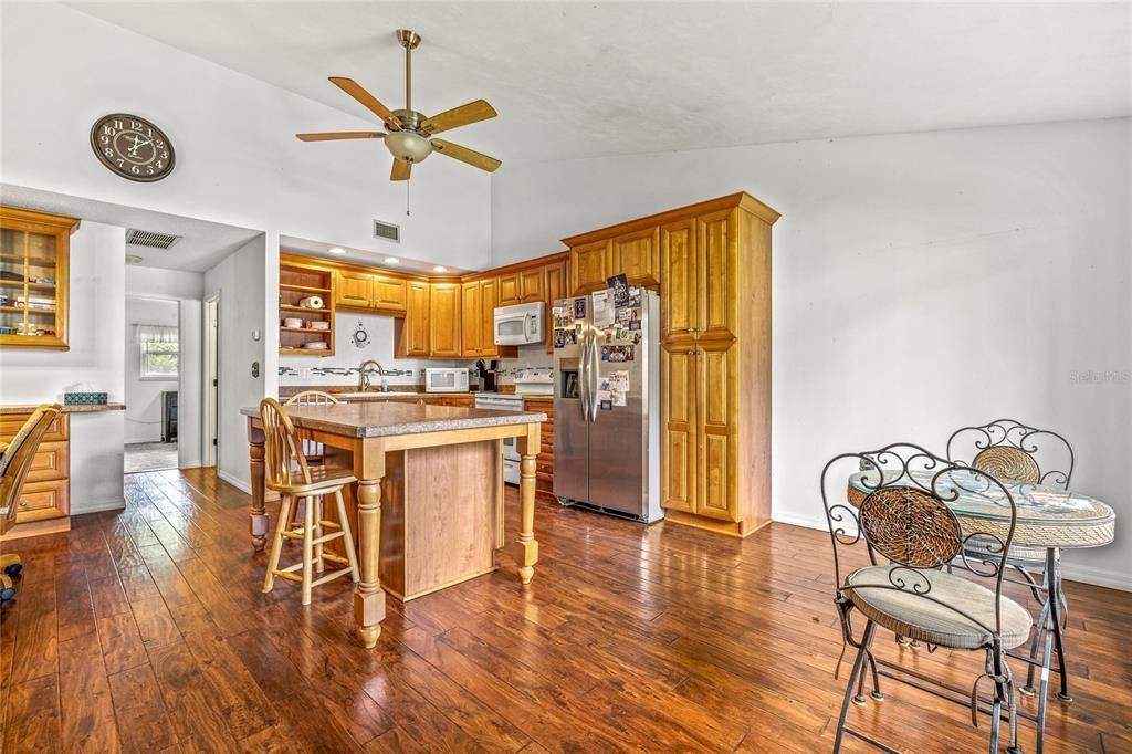 Image 9 of property listing at 12 COUNTRY CLUB DRIVE B, New Smyrna Beach, FL 32168