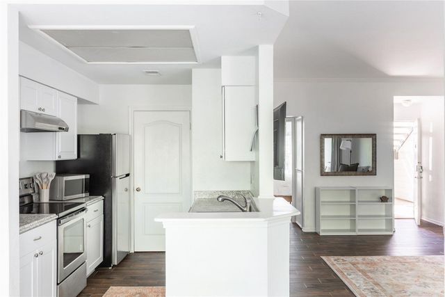 6000 Shepherd Mountain CV 1102, Austin, TX 78730