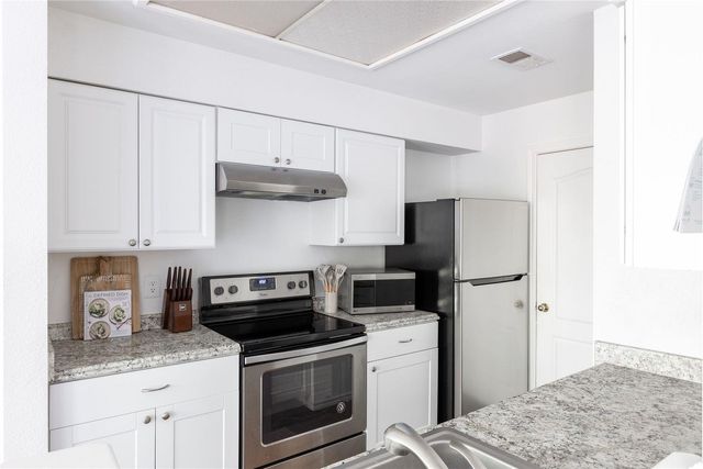 6000 Shepherd Mountain CV 1102, Austin, TX 78730