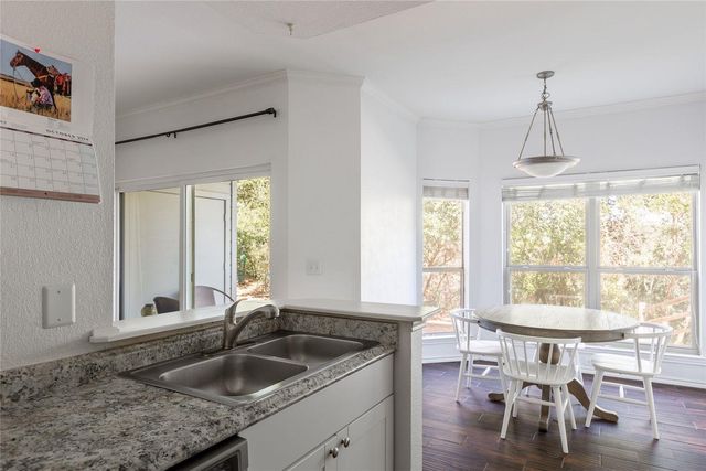 6000 Shepherd Mountain CV 1102, Austin, TX 78730