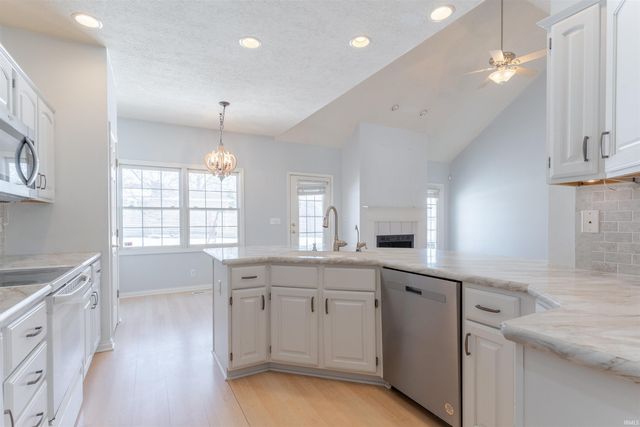 1766 Brent Drive, Newburgh, IN 47630