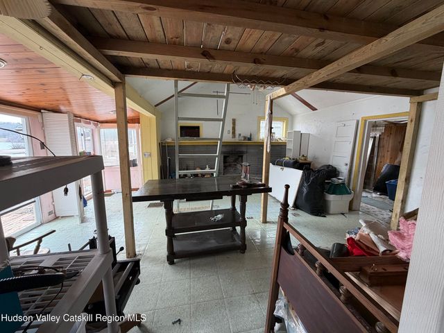 26 Rose Street, Niverville, NY 12130