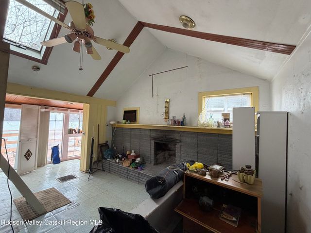 26 Rose Street, Niverville, NY 12130