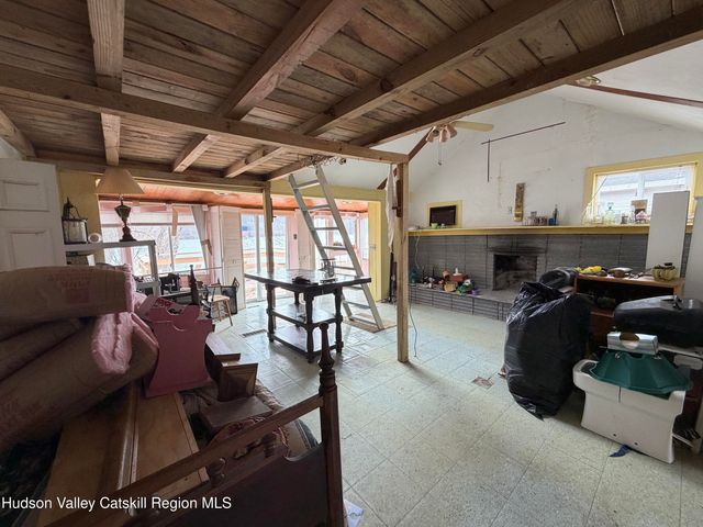 26 Rose Street, Niverville, NY 12130