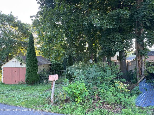 26 Rose Street, Niverville, NY 12130