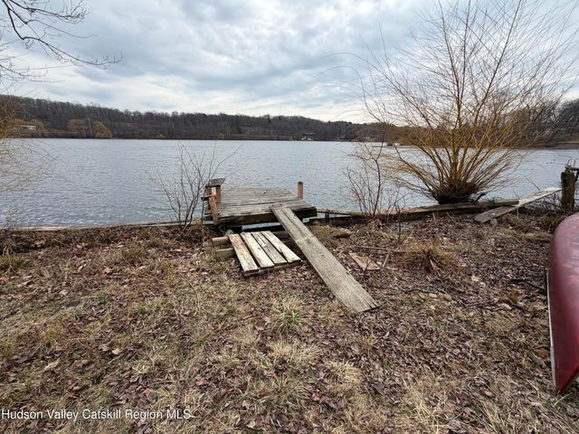 26 Rose Street, Niverville, NY 12130