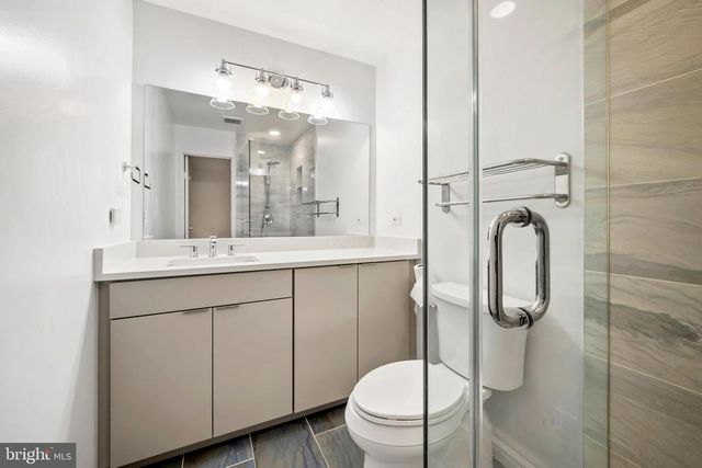 7614 HAMILTON SPRING RD, Bethesda, MD 20817