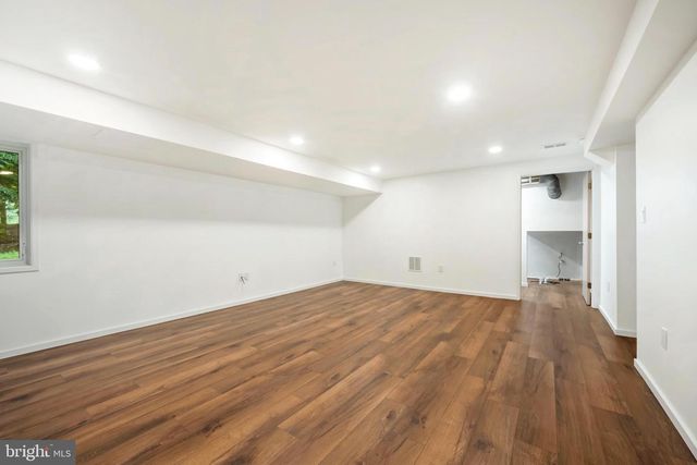 7614 HAMILTON SPRING RD, Bethesda, MD 20817