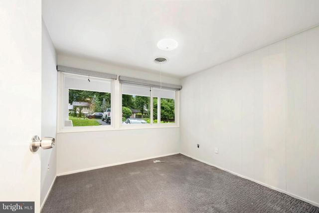 7614 HAMILTON SPRING RD, Bethesda, MD 20817