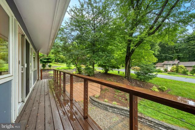 7614 HAMILTON SPRING RD, Bethesda, MD 20817