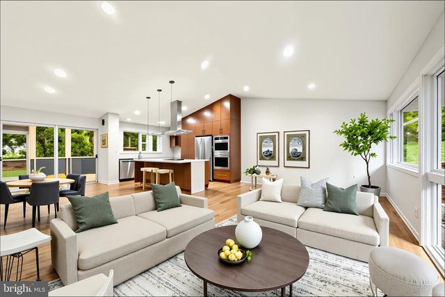 7614 HAMILTON SPRING RD, Bethesda, MD 20817