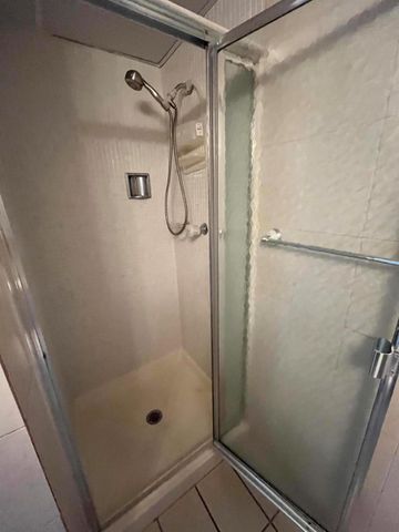 52 Flanders B, Delray Beach, FL 33484