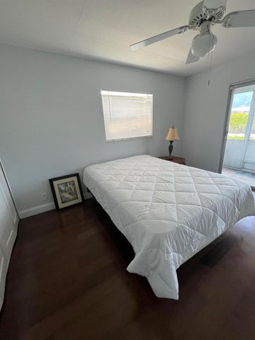 52 Flanders B, Delray Beach, FL 33484