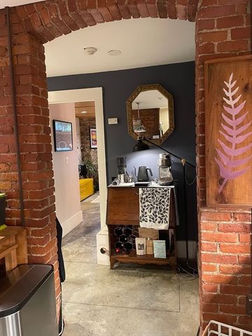 1760 Beacon Street 3, Brookline, MA 02445